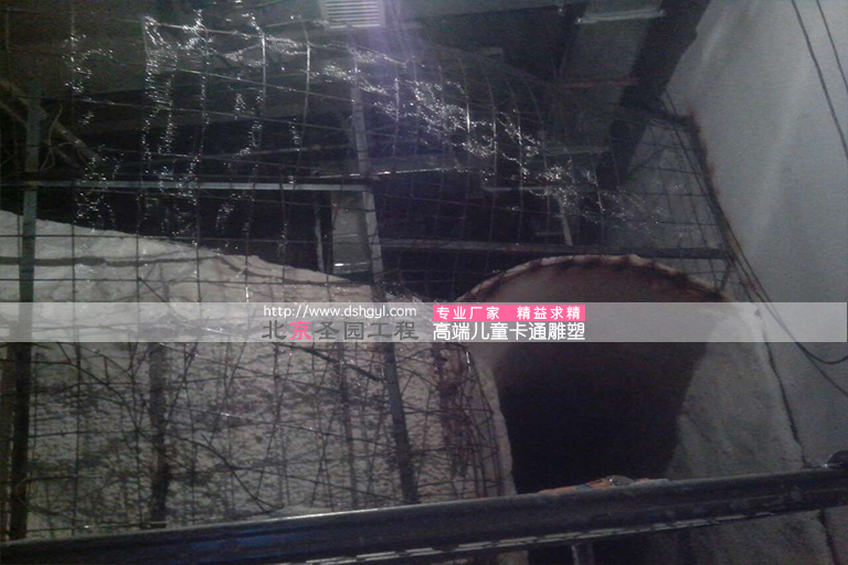 洞穴酒店.jpg 洞穴酒店