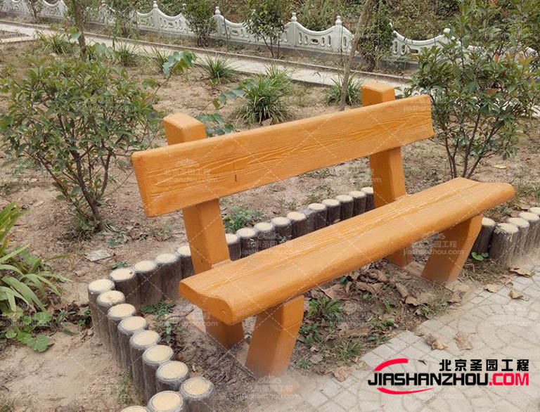 仿木桌椅.jpg 仿木桌椅