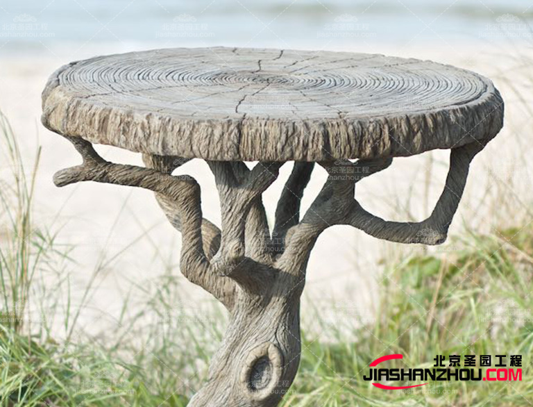 仿木桌椅.jpg 仿木桌椅