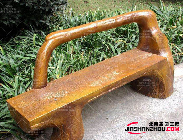 仿木桌椅.jpg 仿木桌椅